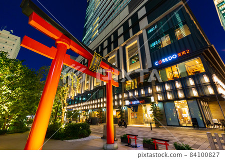 Tokyo Nihonbashi Muromachi cityscape Coredo Muromachi night view Tokyo Nihonbashi Muromachi cityscape Coredo Muromachi night view 84100827