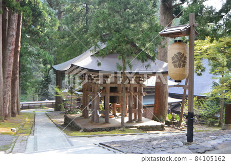Shorodo / 燈籠(永平寺 / 福井縣吉田郡永平寺町志比 5-15) Shorodo / 燈籠(永平寺 / 福井縣吉田郡永平寺町志比 5-15) 84105162