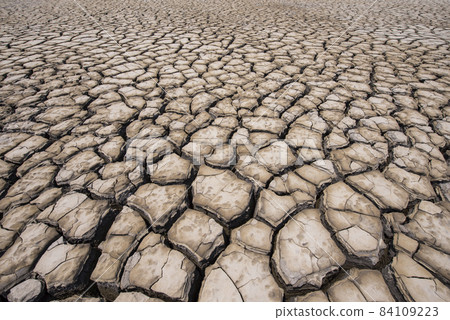 Cracked ground Cracked ground 84109223