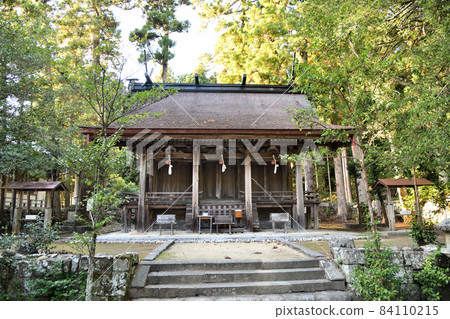 熊之山莊神社（濱宮王子）本殿[和歌山縣那智勝浦町] 84110215