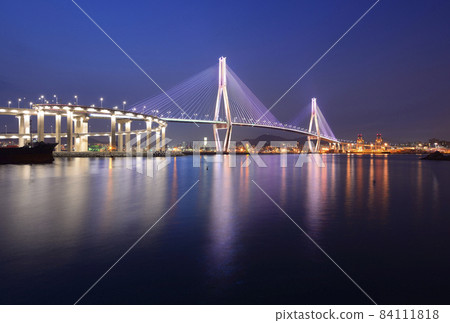 Busan Busan Port Bridge 84111818
