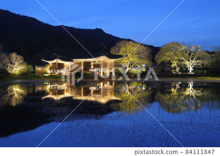 慶州雪草寺夜景 慶州雪草寺夜景 84111847