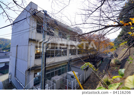[停課] 廣島縣福山市福山市千禧小學校舍風景 84116206