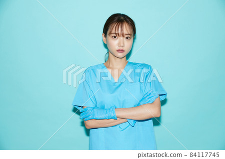 Young female medical medical 84117745