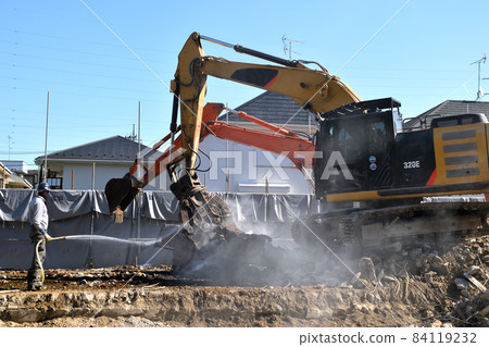 Demolition work Demolition work 84119232