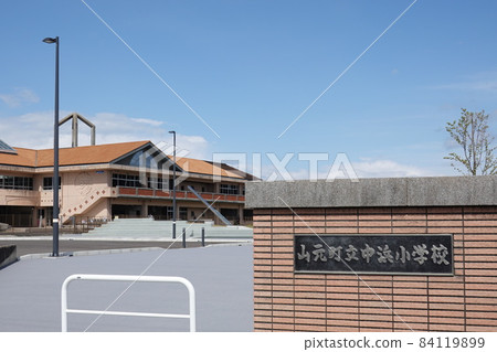 Earthquake remains Nakahama Elementary School Earthquake remains Nakahama Elementary School 84119899