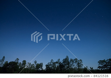Sky and stars Keep the night 84121516