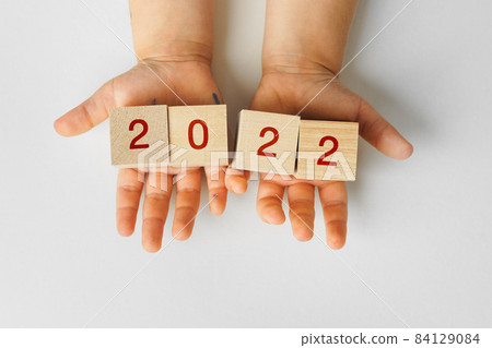 Concept of the year 2022. 2022 numbers on paper background, view from above 84129084