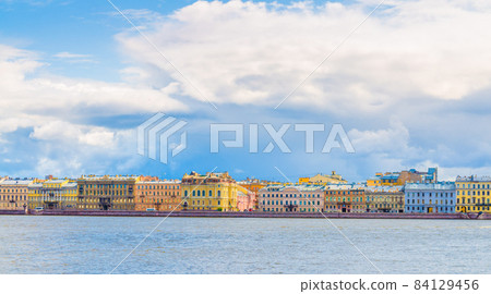 Cityscape of Saint Petersburg Leningrad city with row of old colorful buildings 84129456