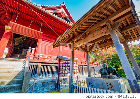 Tokyo Ueno Onshi Park Kaneiji Temple Kiyomizu Kannon-do 84135113