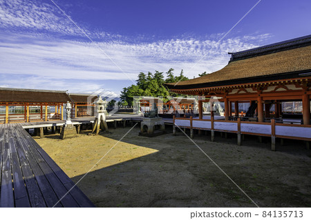 Miyajima Itsukushima Shrine, Hatsukaichi City, Hiroshima Prefecture Miyajima Itsukushima Shrine, Hatsukaichi City, Hiroshima Prefecture 84135713