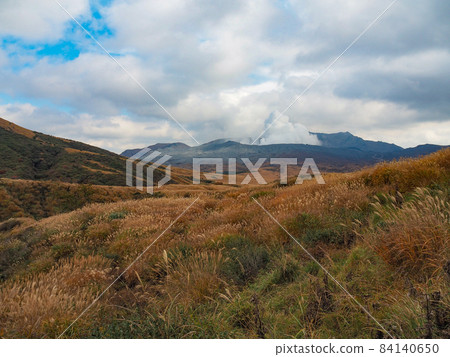 Lively Aso Nakadake crater Lively Aso Nakadake crater 84140650