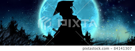 The flame of the burning heart and the full moon background that shines suspiciously with the Kabuki actor who plays the role of Edo Samurai wearing a cap The flame of the burning heart and the full moon background that shines suspiciously with the Kabuki actor who plays the role of Edo Samurai wearing a cap 84141307