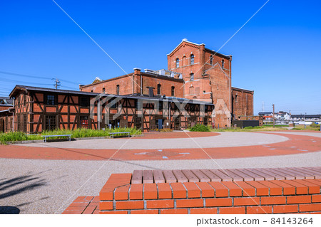 Handa Red Block Building, Handa City, Aichi Prefecture 84143264