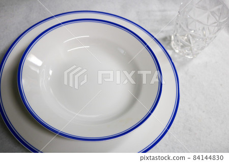 Plates, tableware, pasta dishes, curry dishes, lunch 84144830