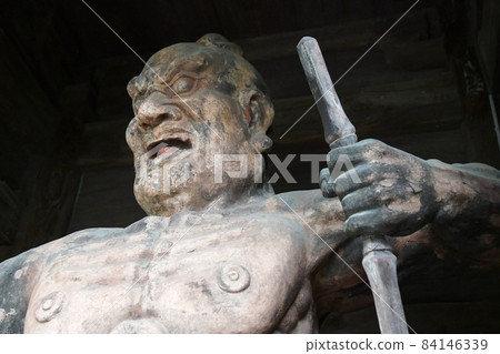 Statue of Nio at Shiofune Kannonji Temple Statue of Nio at Shiofune Kannonji Temple 84146339
