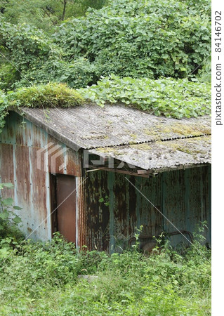 Abandoned house Abandoned house 84146702