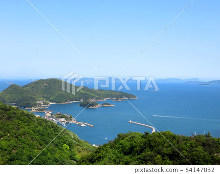 View of Tomonoura and the sea View of Tomonoura and the sea 84147032