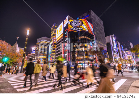 View of Tokyo cityscape of Japan, such as the intersection of Ginza and Sukiyabashi (night view) View of Tokyo cityscape of Japan, such as the intersection of Ginza and Sukiyabashi (night view) 84153742