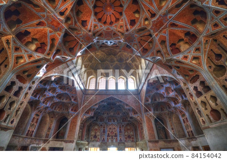 Beautiful mosque in Iran Beautiful mosque in Iran 84154042