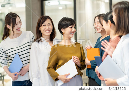 Business Woman Office Casual Shooting Cooperation: WEEK Shibadaimon (Sun Frontier Fudousan) 84158323