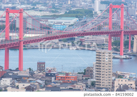 Wakato Ohashi, a symbol of Kitakyushu 84159002