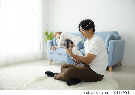 2-month-old baby childcare 84159513