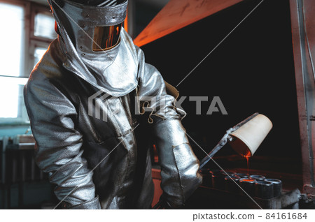 casting gold mining industry factory metal production 84161684