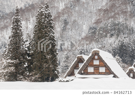 Shirakawago (winter) 84162713