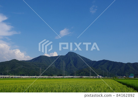 Hokuriku Shinkansen at the foot of Mt. Hino, Echizen City, Fukui Prefecture 84162892