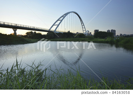 Urban park landscape bridge building Urban park landscape bridge building 84163058