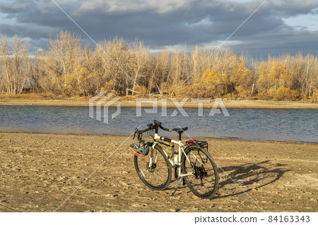 biking, touring or commuting - Boyd Lake 84163343