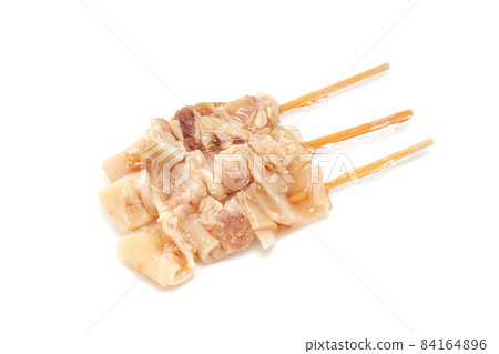 豐富的膠原蛋白,關東煮牛筋【白底】 豐富的膠原蛋白,關東煮牛筋【白底】 84164896