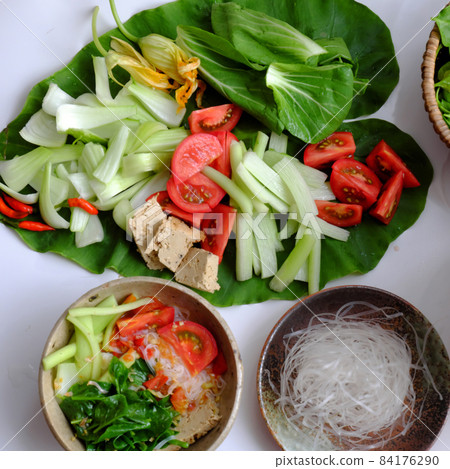 Vietnamese green vegetables hot pot, healthy eating that rich fiber, vitamin for vegetarian 84176290