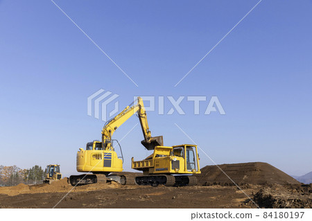 重型設備創造土地 84180197