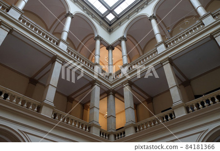 Croatian Academy of Sciences and Arts in Zagreb Croatian Academy of Sciences and Arts in Zagreb 84181366