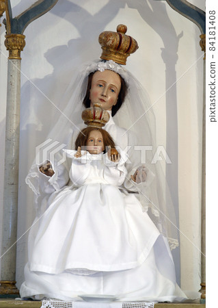 Blessed Virgin Mary with baby Jesus Blessed Virgin Mary with baby Jesus 84181408