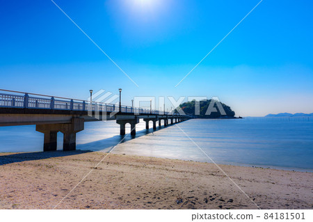Takeshima Bridge on the right 84181501