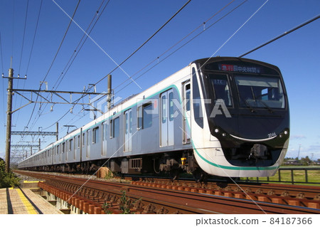 [DT] Tokyu Denentoshi Line 2020 Series Train (Tobu Isesaki Line Direct) 84187366