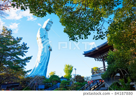 Shiroi Daikannon and Byakue Daikannon Shiroi Daikannon and Byakue Daikannon 84187880