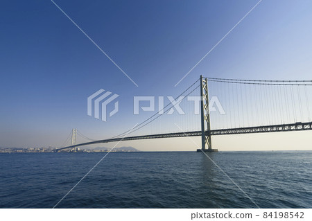 兵庫縣【明石海峽大橋】/日本兵庫縣明石海峽大橋 84198542
