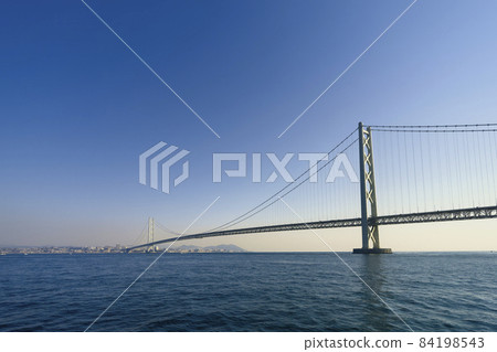 Hyogo Prefecture [Akashi Kaikyo Bridge] / Akashi Kaikyo Bridge, Hyogo, Japan 84198543