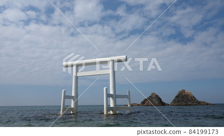 福岡縣絲島縣櫻井二見浦女岩 福岡縣絲島縣櫻井二見浦女岩 84199173
