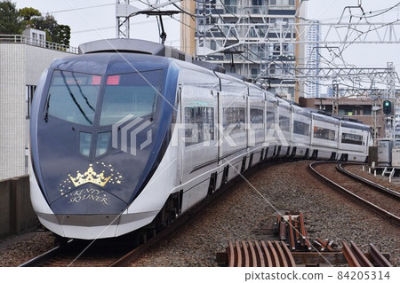 Keisei Electric Railway AE series that goes on the Keisei Main Line at dusk 84205314
