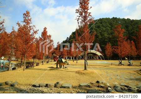Beautiful autumn scenery, Meta-gil Beautiful autumn scenery, Meta-gil 84207100