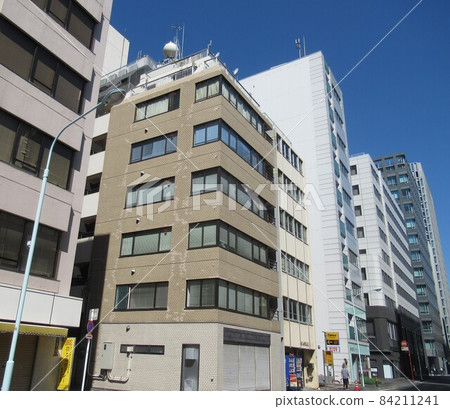 京橋三丁目附近 84211241