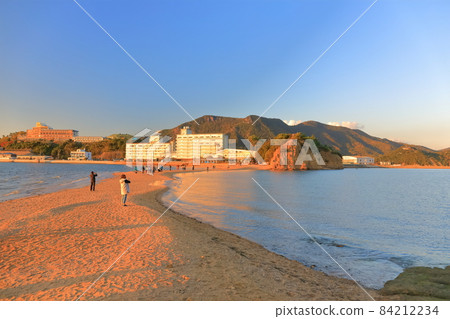 [Kagawa Prefecture] Twilight Angel Road (Shodoshima) 84212234