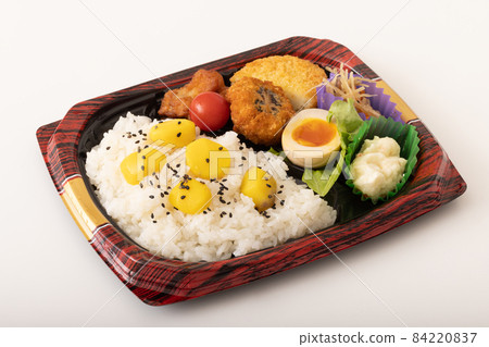Chestnut rice lunch Chestnut rice lunch 84220837