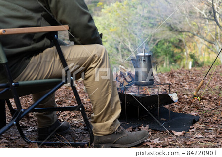 Campfire camp 84220901