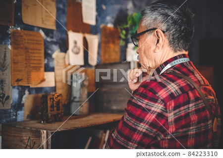 花花公子模特 84223310